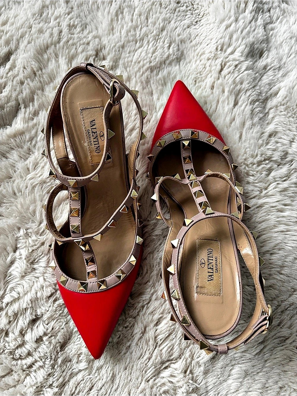 Valentino Garavani Rockstud Caged Pumps, Red and Nude Leather, Size 39, Full Set